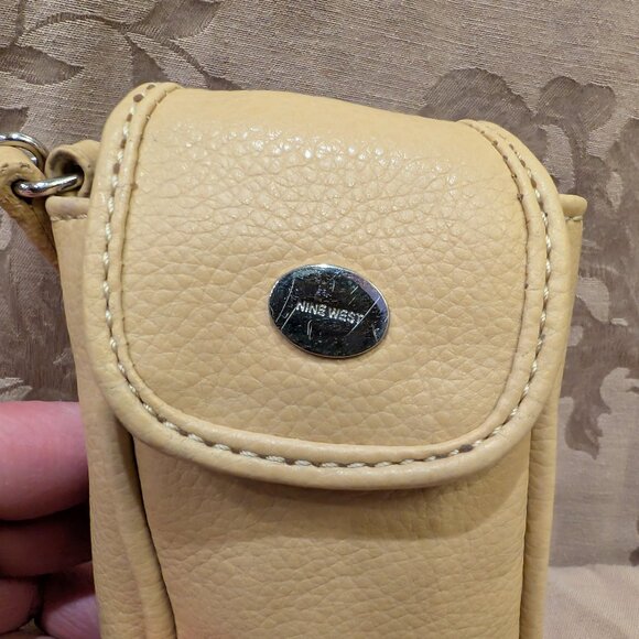 Nine West Tan Wristlet Flip Phone and ID Holder, Used - Picture 6 of 13